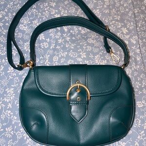 Elegant Shoulder Bag